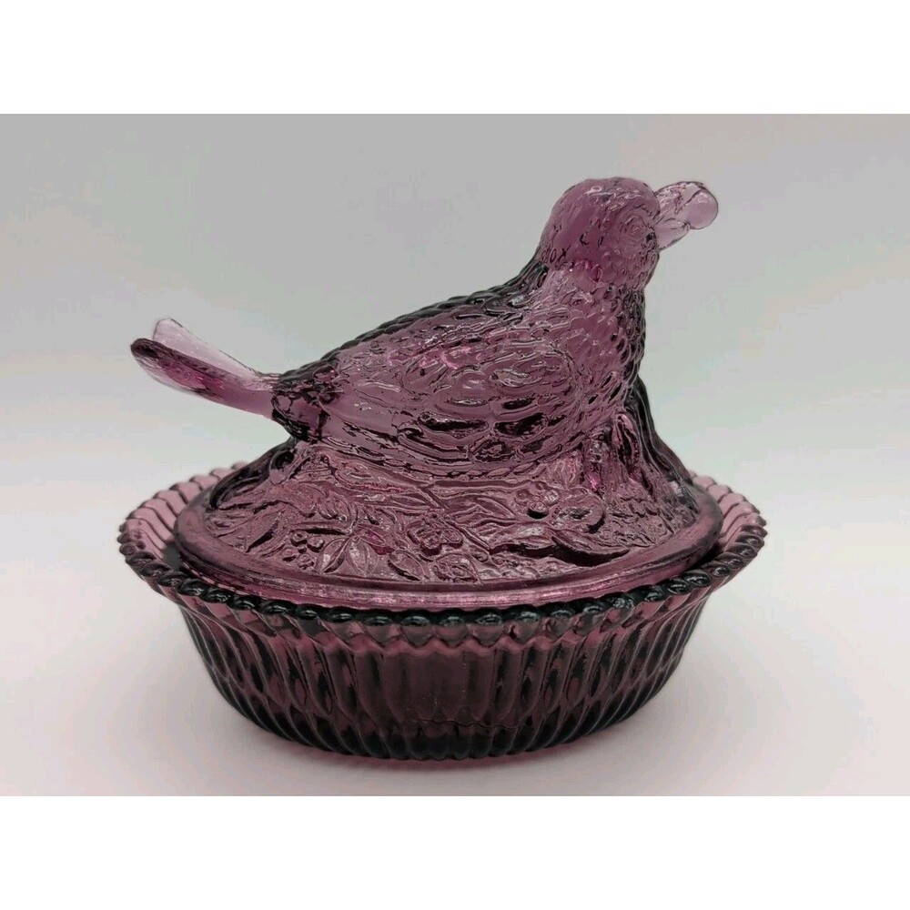 Early Degenhart Glass Taffata Amethyst Purple  Robin On Nest Covered Dish 1960's